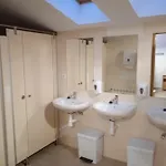 De